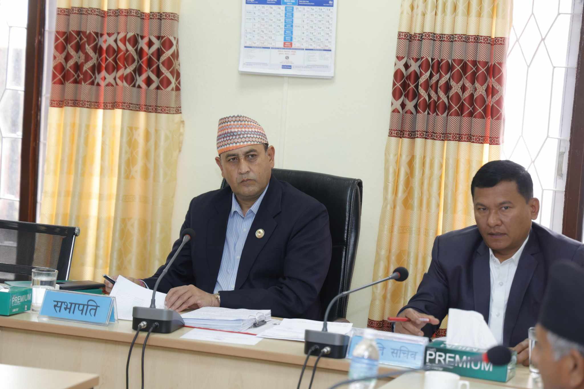 संघीय निजामती विधेयकबाट ‘कुलिङ पिरियड’ गायब भएकामा खतिवडाले दिए सरकारलाई दोष संघीय निजामती विधेयकबाट ‘कुलिङ पिरियड’ गायब भएकामा खतिवडाले दिए सरकारलाई दोष