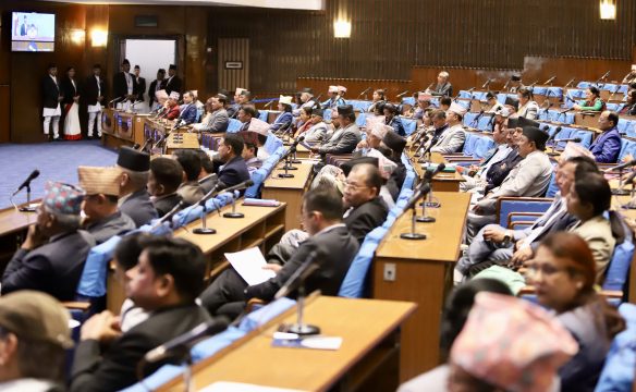 आइपीओ अनुमतिमा बिचौलियामार्फत कमिसन मागेको विषय संसद्‍मा, सेबोन अध्यक्षमाथि कारबाहीको माग