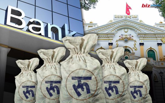 बैंकका सीइओको तलब कार्यसम्पादनसँग मेल खाएन : अध्ययन, राष्ट्र बैंकको शुत्रले जोखिम बढायो