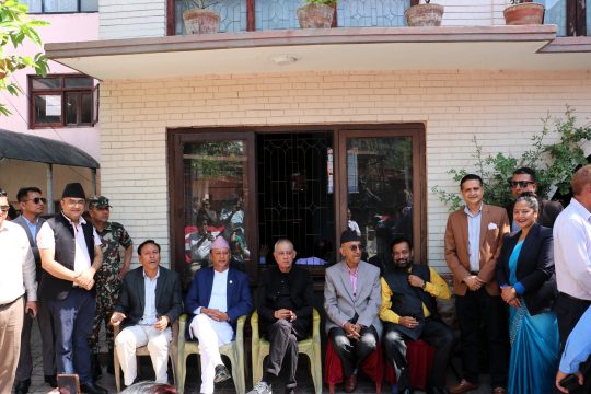 लोकतन्त्र दिवसको अवसरमा शशांकको चियापान, देखिएनन् शेखर र दुई महामन्त्री