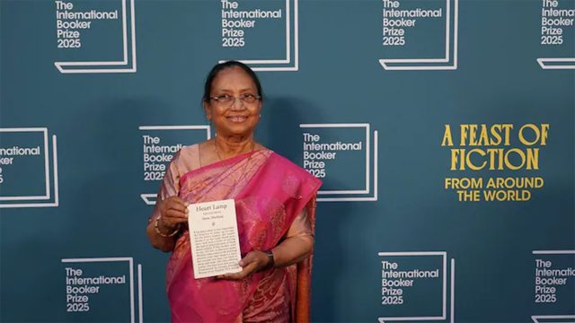 कथा संग्रह ‘हार्ट ल्याम्प’का लागि भारतीय लेखक मुश्ताकले पाइन बुकर पुरस्कार