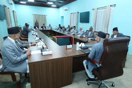 मन्त्रिपरिषद् बैठकबाट आगामी आर्थिक वर्षको बजेट अनुमोदन, अर्थमन्त्री संसद् भवनतिर