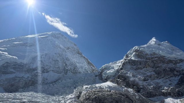 वसन्त ऋतुमा हिमाल आरोहणबाट ७७ करोड रोयल्टी संकलन, सगरमाथाबाट मात्रै साढे ६७ करोड