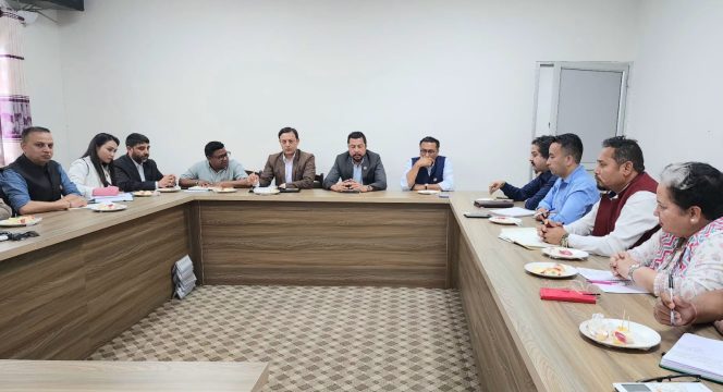 वैकल्पिक राजनीतिक पक्षधरलाई एकताबद्ध गर्नुपर्ने रास्वपाको निष्कर्ष, बनायो कार्यदल