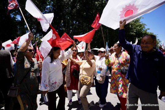 गणतन्त्र दिवसमा एमालेको उत्सव, काठमाडौंका विभिन्न स्थानबाट र्‍याली भृकुटीमण्डप पुग्दै