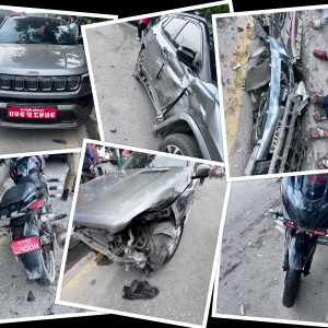 गौशालामा एउटा बसको ठक्करले एकै ठाउँमा सात सवारीमा क्षति, बसका चालक फरार