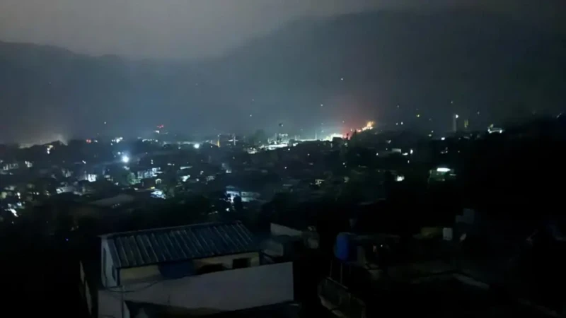 भारतले पाकिस्तान र पिओकेमा सुरु गर्यो एयर स्ट्राइक, आतंकी क्षेत्र निशानामा भारतले पाकिस्तान र पिओकेमा सुरु गर्यो एयर स्ट्राइक, आतंकी क्षेत्र निशानामा