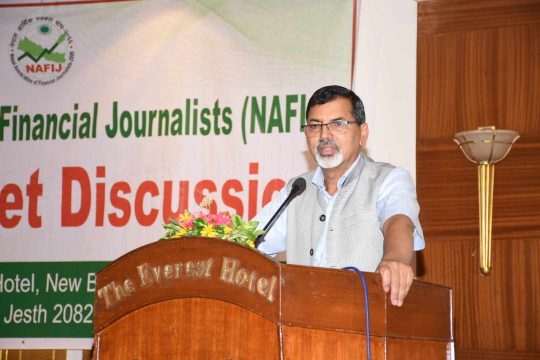 बजेटका केही नीतिगत कुरा राम्रा, सारमा आलोचना आवश्यक : पूर्वअर्थमन्त्री शर्मा