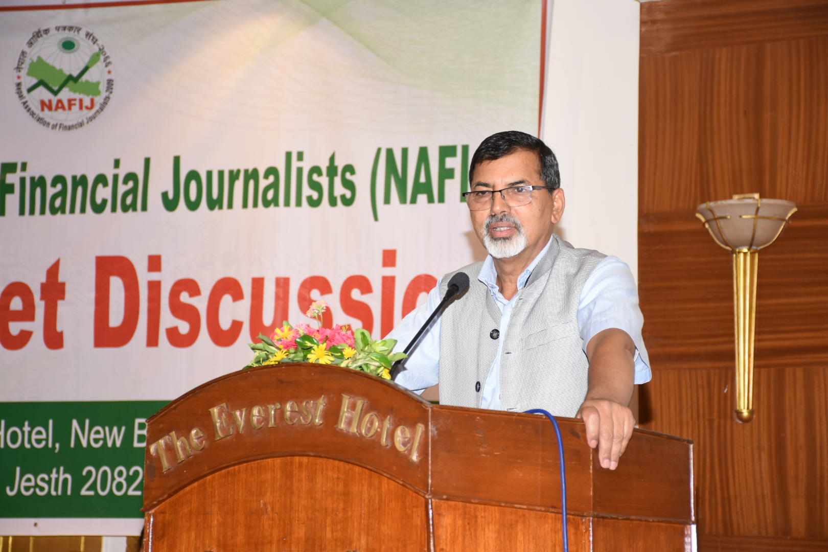बजेटका केही नीतिगत कुरा राम्रा, सारमा आलोचना आवश्यक : पूर्वअर्थमन्त्री शर्मा