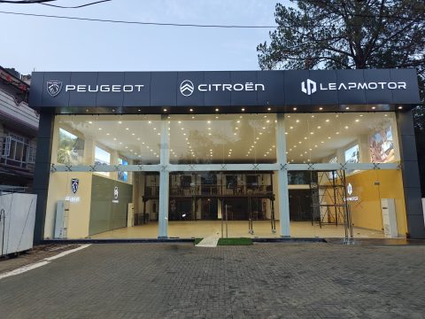 सांग्रिला मोटर्सको शोरुमसहितको ‘कार्स क्याफे’तयार, सञ्चालन कहिलेदेखि ?