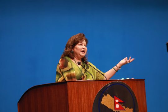 इरानमा रहेका नेपालीलाई भारतको सहयोगमा उद्धार गरिंदै, आरजुले भनिन्- ११ जना भोलि आइपुग्छन्