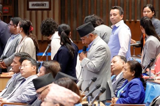 भिजिट भिसा प्रकरणमा माओवादीको उधारो सहमति, एक्लिएको रास्वपाले राजीनामा र छानबिनको माग नछाड्ने