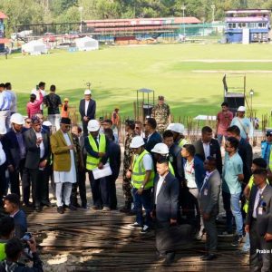 ओलीले प्रचण्डलाई कीर्तिपुर गएर हेर्न भनेको काम सम्झौता अनुसार भएन, निर्माण कम्पनीलाई हर्जाना
