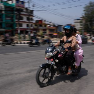 राइड सेयरिङलाई नियमनको दायरामा ल्याइँदै, कम्पनी कमिसन १० प्रतिशतमा झार्न प्रस्ताव