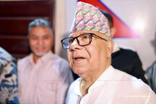 माधव नेपाललाई ३५ लाख रुपैयाँ धरौटीमा रिहा गर्न विशेष अदालतको आदेश