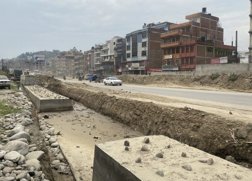साँगा–धुलिखेल सडकखण्डको बिस्तार रोकियो, वर्षायाम नसकिएसम्म काम अगाडि नबढ्ने