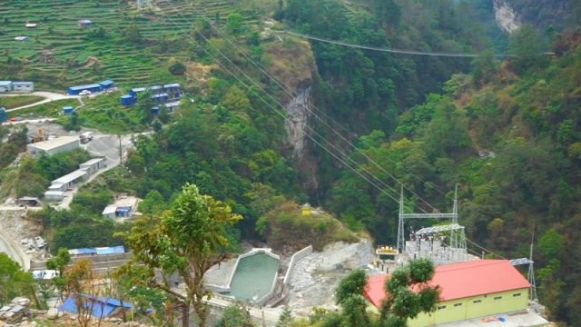 म्याग्दीका हाइड्रोलाई केन्द्रीय प्रणालीमा जोड्ने चिमखोला-राहुघाट प्रसारण लाइनको परीक्षण सुरु