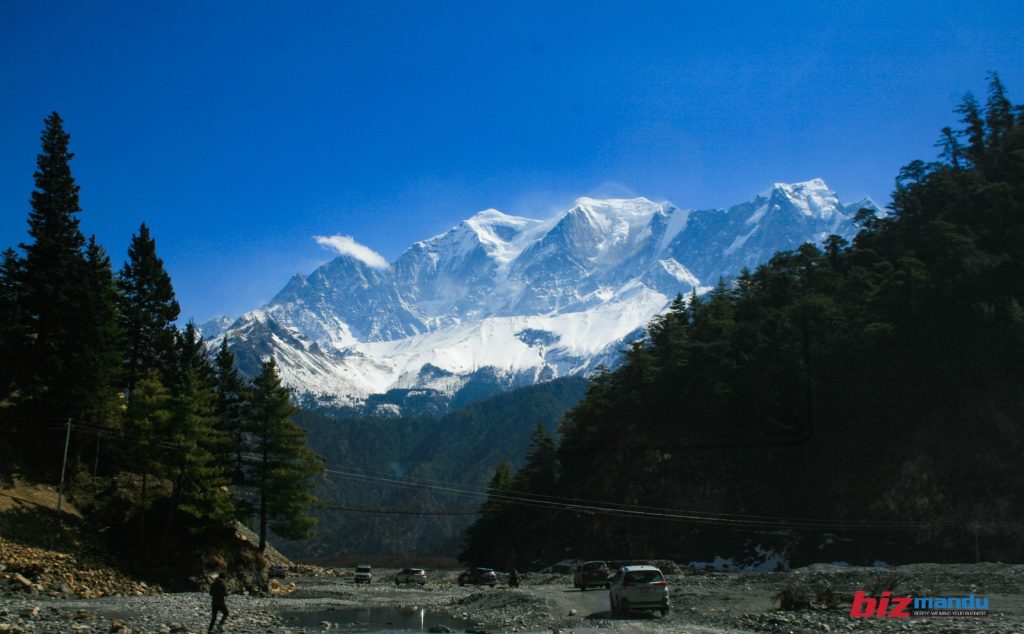 कर्णाली र सुदूरपश्चिमका हिमाल आरोहणमा सलामी रकम तिर्नु नपर्ने, दुई वर्षसम्म छुट दिने निर्णय कर्णाली र सुदूरपश्चिमका हिमाल आरोहणमा सलामी रकम तिर्नु नपर्ने, दुई वर्षसम्म छुट दिने निर्णय