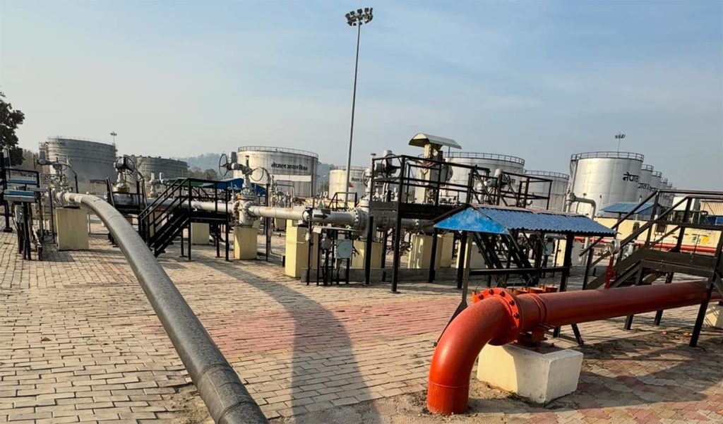 पेट्रोलियम पदार्थको मूल्य स्थिर राख्न नयाँ सरकारले अगाडि सारेको ‘फ्युचर्स कन्ट्रयाक्ट’ रणनीति  के हो?