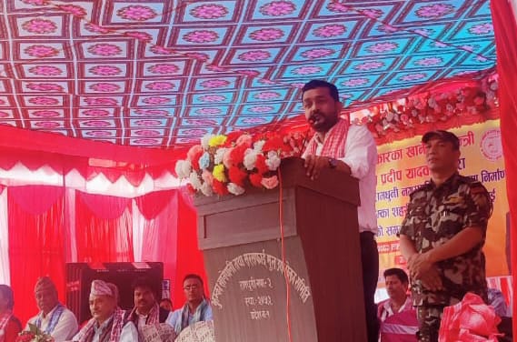 खानेपानीसम्बन्धी समस्या समाधान गर्दै नागरिकको जीवनस्तर सुधार्नमा केन्द्रित छौँ : मन्त्री यादव