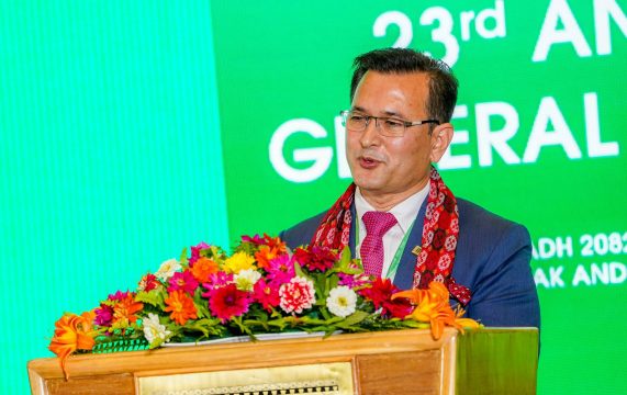 ‘एउटा आयोजना बनाउन अझै १४ मन्त्रालय, ४० विभाग, प्राधिकरण लगायत थुप्रै निकाय धाउनुपर्छ’