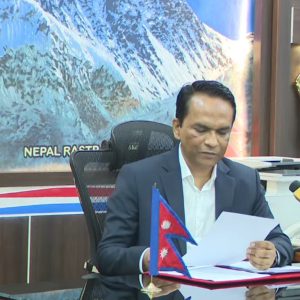 आफ्नो नीति असफल भएको निष्कर्षमा पनि पुनरावलोकन गर्दैन राष्ट्र बैंक, कृत्रिम ऋणलाई बढावा