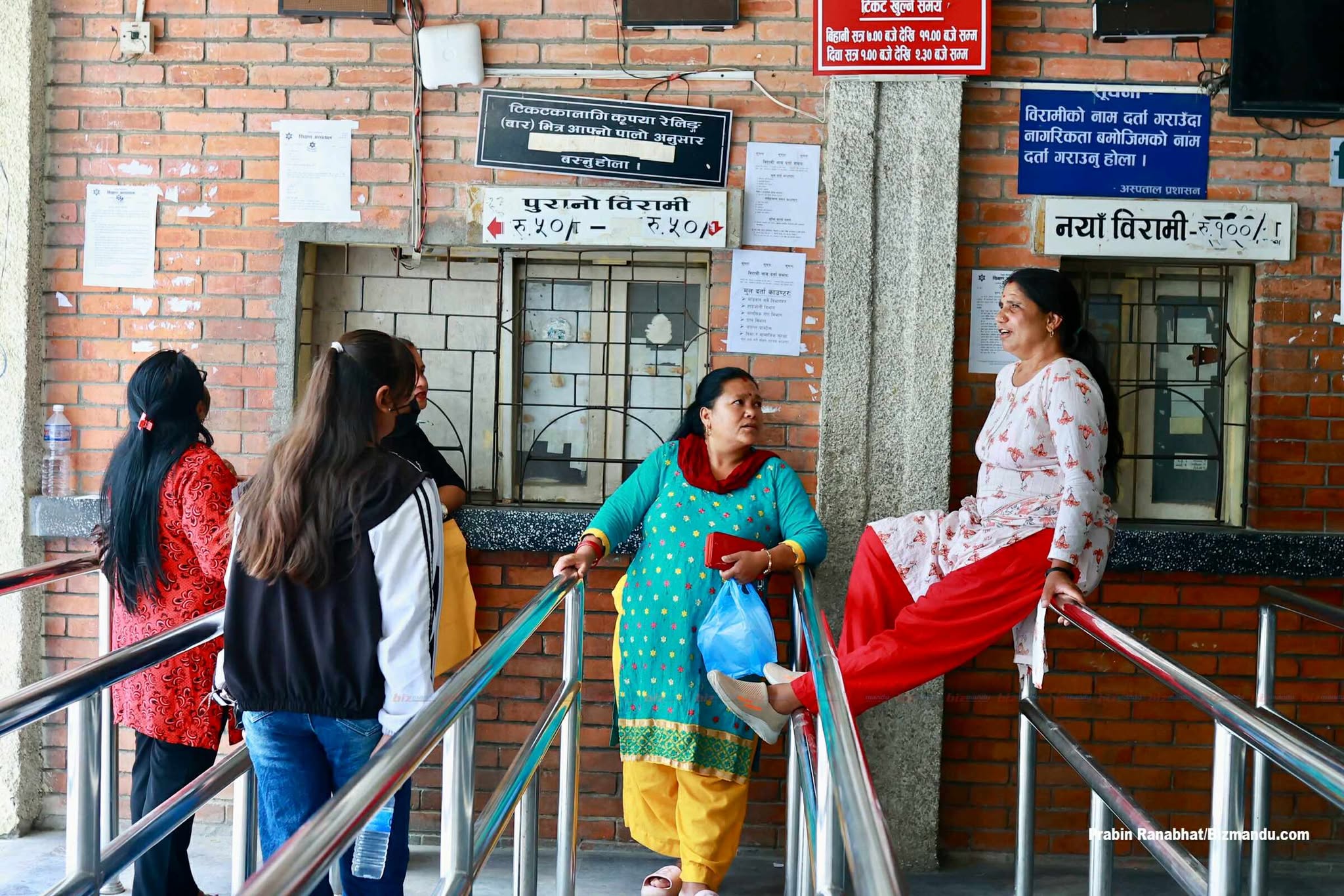 सरकार र चिकित्सक संघबिच तीन बुँदै सहमतिः उपभोक्ता कानुन संशोधन हुने, आन्दोलन फिर्ता सरकार र चिकित्सक संघबिच तीन बुँदै सहमतिः उपभोक्ता कानुन संशोधन हुने, आन्दोलन फिर्ता