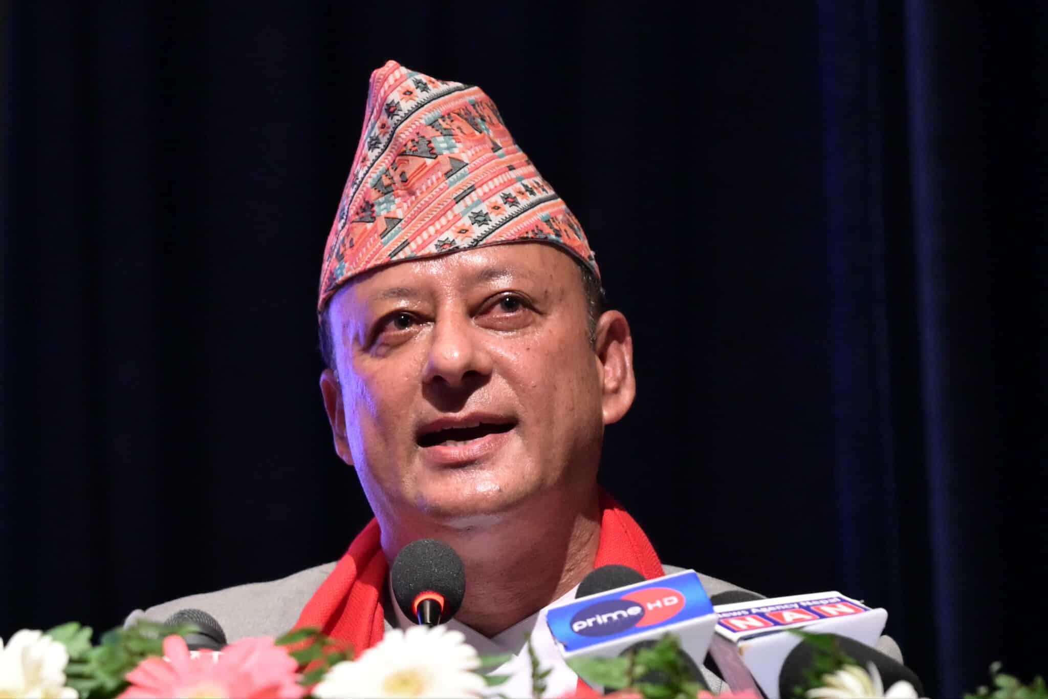 सवा ८ अर्ब ढिसमिसको प्लटबारे ऊर्जामन्त्री खड्का : छानबिनबाट तर्सिन्न, अख्तियारलाई हामीले चिन्या छैन?