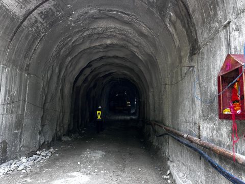 वाणिज्य बैंकहरुको लगानी रहेको मध्य कालीगण्डकी जलविद्युत् आयोजनाको निर्माण सुरु