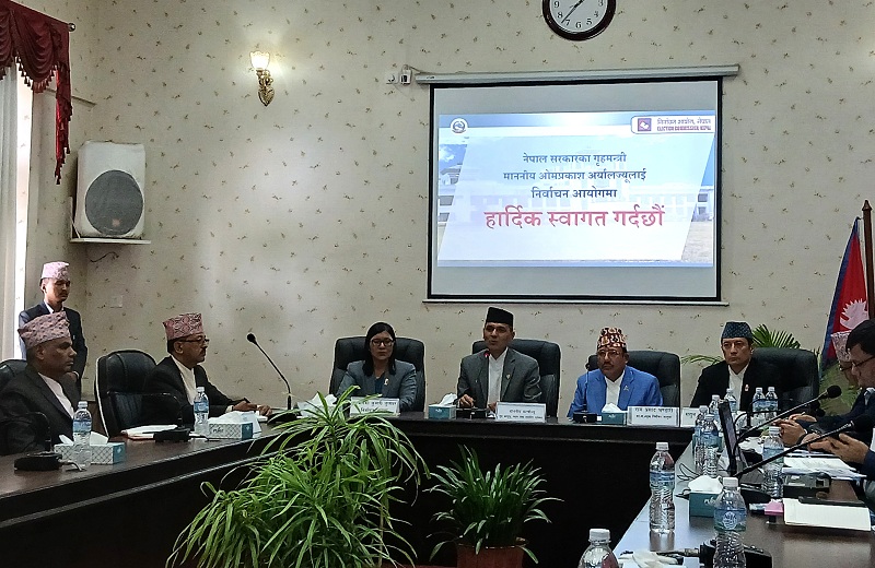 निर्वाचनका लागि आयोगले सरकारसँग खोज्यो स्रोतको सुनिश्चितता, कानुन संशोधन गर्नुपर्ने