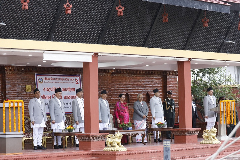 शीतल निवासको चियापानमा नेताको बाक्लो जमघट, राष्ट्रपति कार्यालयलाई व्यवस्थापन गर्न हम्मे