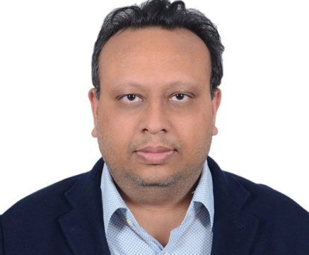 हिमालयन लाइफका अध्यक्ष सुलभ अग्रवाललाई अभिकर्ताले गरे घेराउ, नाराबाजी गर्दै राजीनामा माग