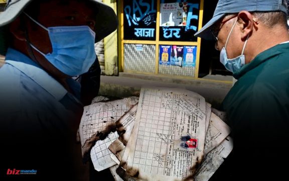 जेनजी आन्दोलनमा जल्यो १० लाख लालपूर्जाको ढड्डा, स्रेस्ता कायम गर्न मालपोतले बोलायो घरजग्गाधनी