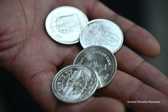 चाँदीको मूल्य हालसम्मकै उच्च, पुग्यो तोलाको ३८०५ रुपैयाँ, सुनमा पनि बढोत्तरी