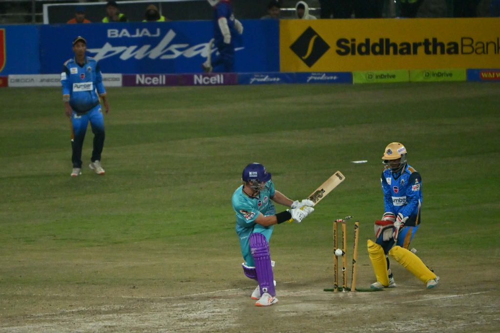 कर्णालीलाई हराएर काठमाडौं प्लेअफ नजिक, इरास्मस र सिम्पसनको साझेदारीमा सहज जित