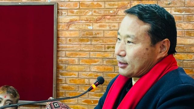 रास्वपा महाधिवेशनमा नेकपाबाट प्रचण्डको साटो वर्षमान पुनको उपस्थिति रहने