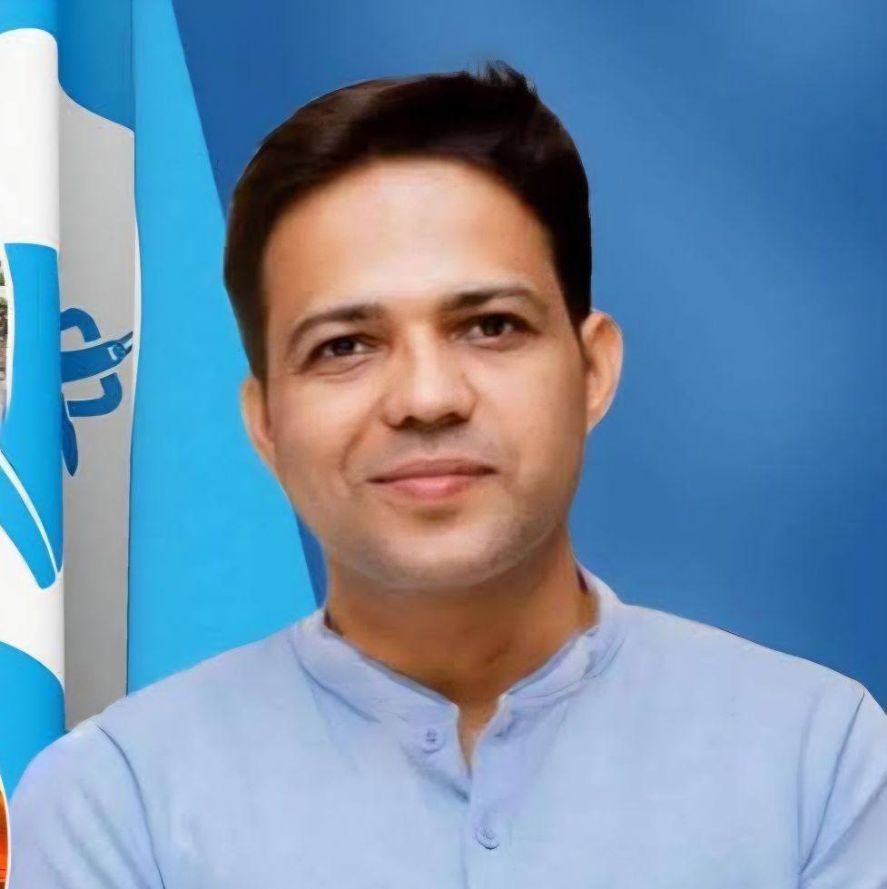 रास्वपाका सहमहामन्त्री विपिन आचार्य समानुपातिक सूचीबाट पछि हटे, रविले गराए ब्याक