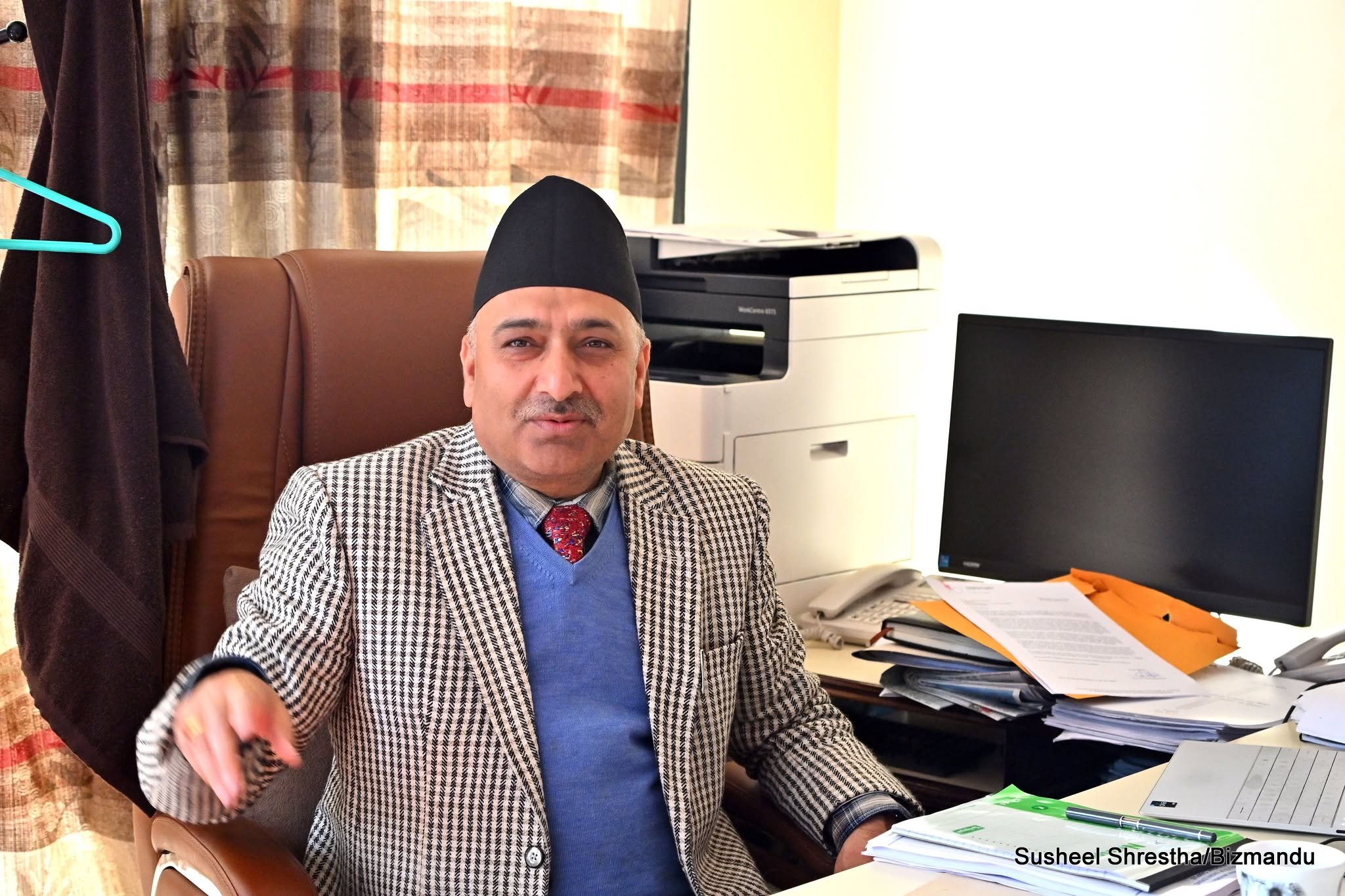 अध्यादेशले पदमुक्त भएका धिताल अढाइ महिनापछि फर्किए, नियमन आयोगको अध्यक्ष नियुक्त