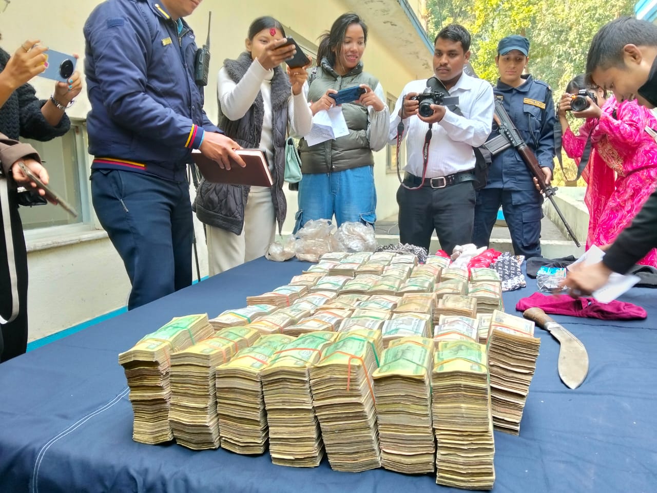 सिन्धुलीमा नेपाल एसबिआई बैंक लुट्नेलाई अदालतले पूर्पक्षको लागि थुनामा पठायो