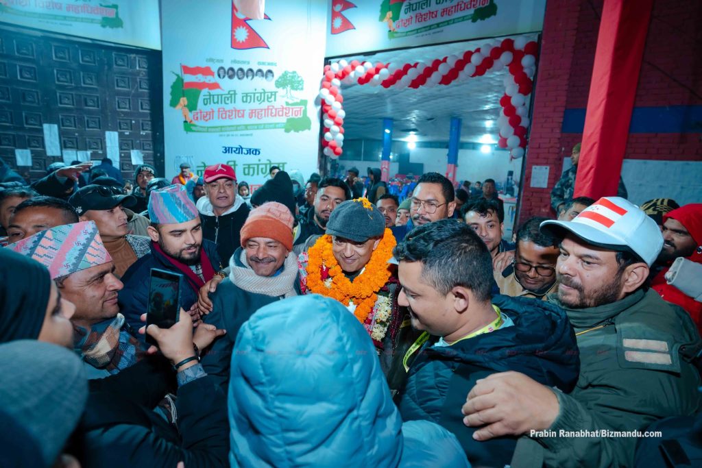 विद्रोहपछि कांग्रेसमा गगन र विश्वको उदय, भृकुटीमण्डपमा विजय उत्सव (तस्विरहरु)