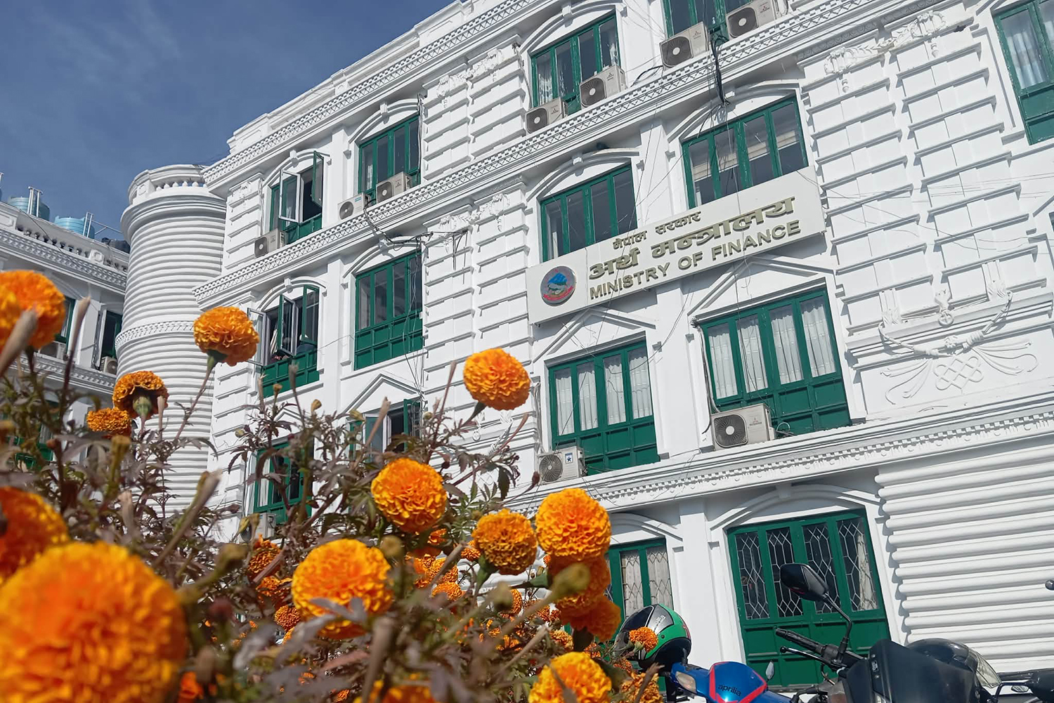 दोहोरो शुल्क हटाउने अर्थ मन्त्रालयको तयारी, बजेटमार्फत एकीकृत गरी हरित कर लगाइँदै