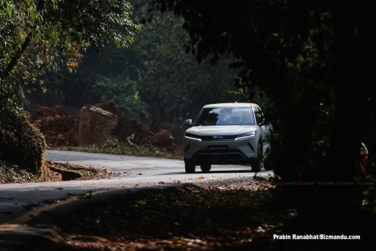 बजेटले बीवाइडी एटो-२ को मूल्य ३ लाख बढ्यो, अब ४८ लाख ९९ हजार रुपैयाँ पुग्यो