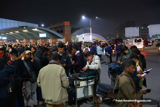 भिजिट भिसामा एक वर्षमै २ लाख ६१ हजार नेपाली गए विदेश, फर्किएनन् ७५ प्रतिशत