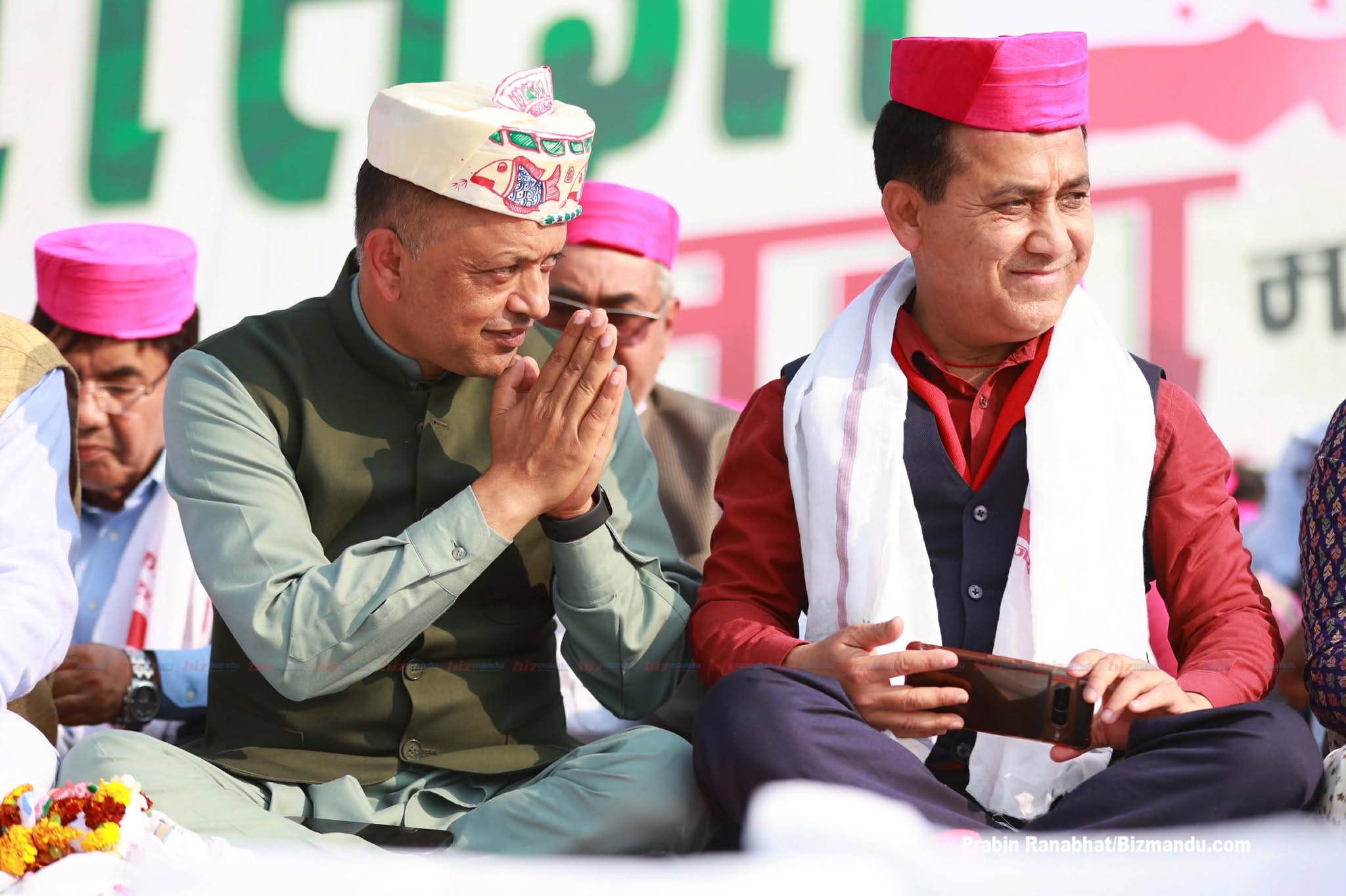 जनतालाई महँगीबाट राहत दिन कांग्रेसका १२ प्रतिज्ञा, १० लाखसम्म कमाउनेलाई आयकर नलाग्ने