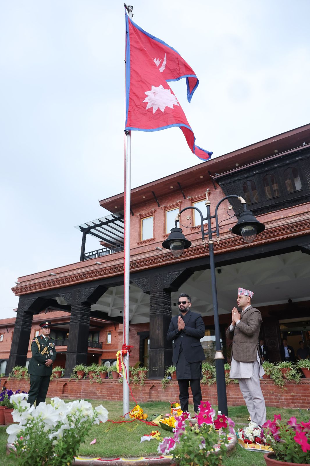 प्रधानमन्त्री निवासमा वासिङ मेसिनदेखि फर्निचर किन्न २.१८ करोड, गेटमा १ करोड खर्च गरिंदै