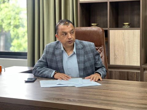 गगन थापाले बोलाए कांग्रेस केन्द्रीय समितिको आकस्मिक बैठक