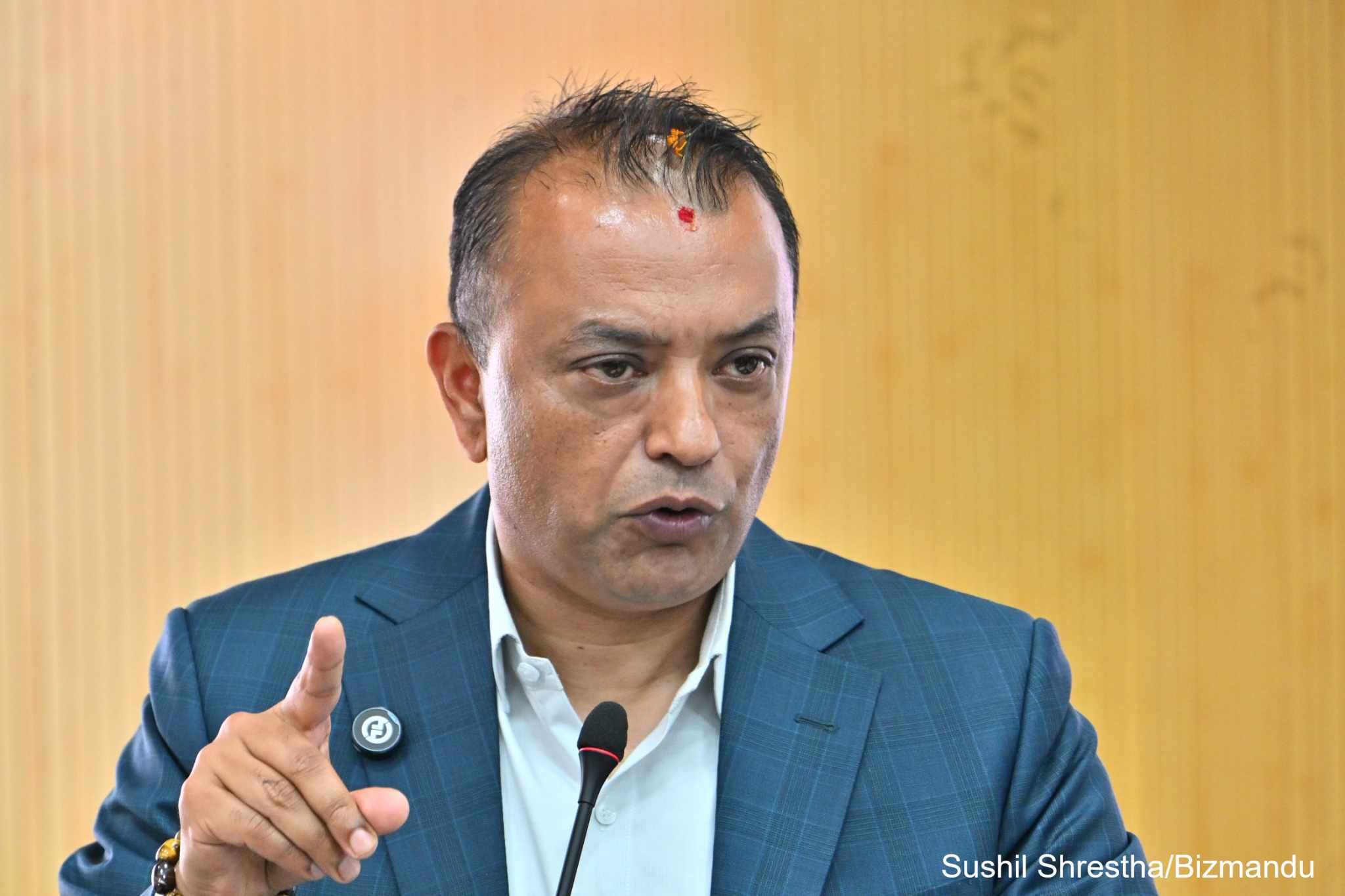 कांग्रेसले सातै प्रदेशमा एमालेसँगको सत्ता सहकार्य तोड्ने, प्रचण्डसँग गठबन्धन गर्ने प्रयासमा गगन