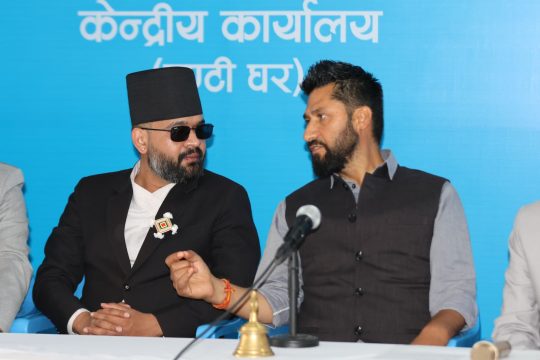 रवि र बालेनको एउटै च्वाइसमा चौथो वरीयताका मनोज पर्नुका पछाडि यस्तो छ प्लट