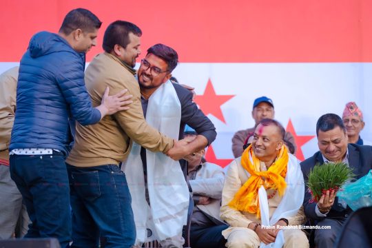 काठमाडौं ४ मा कांग्रेसको सभा : गगन थापाले सचिनका लागि मागे मत (तस्विरहरु)