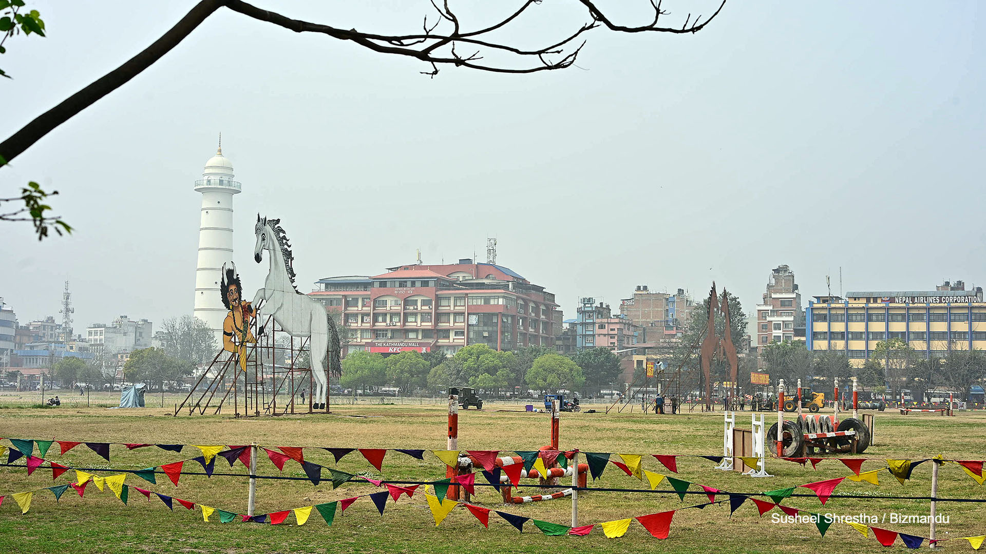 टुँडिखेलमा घोडेजात्राको तयारी (तस्विरहरु)